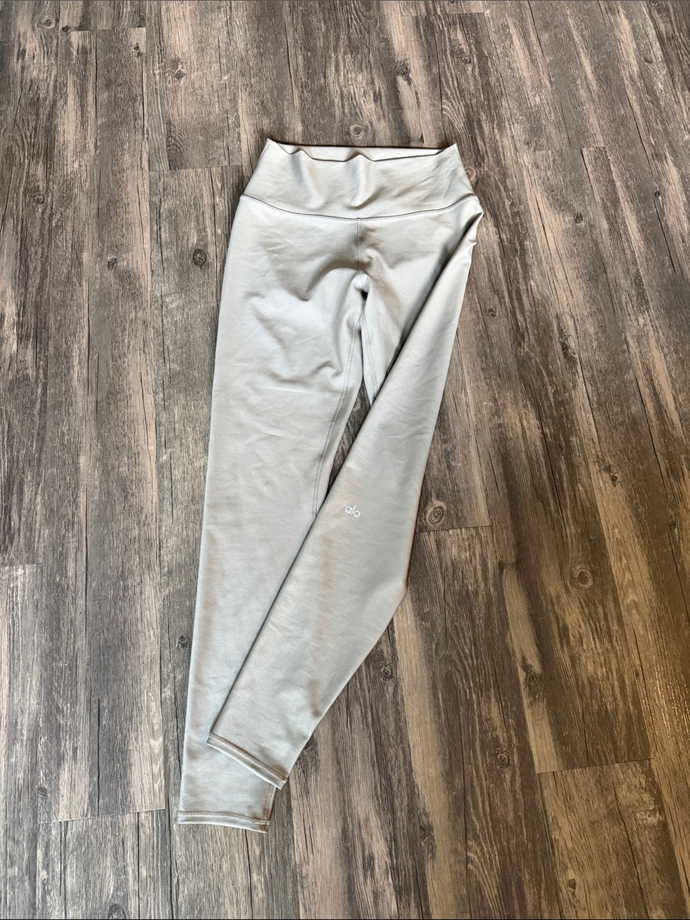 ALO Yoga high-rise leggings in taupe brown